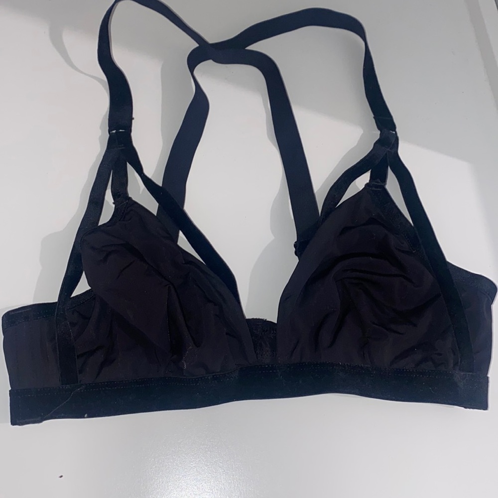 Black strappy bralette